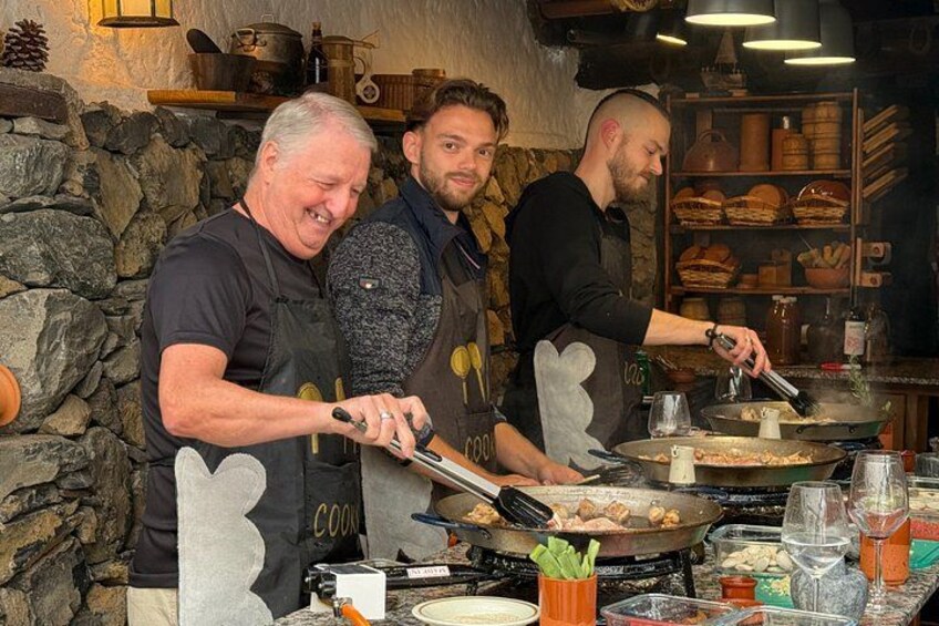Tenerife: Paella Cooking Class in Traditional Canarian House 2