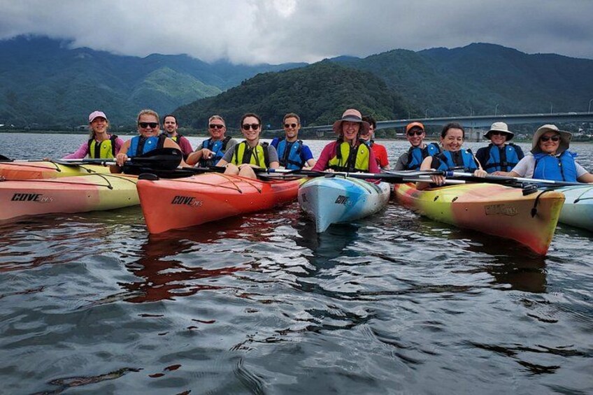 Mt. Fuji Panoramic Kayak Tour on Lake Kawaguchiko 5