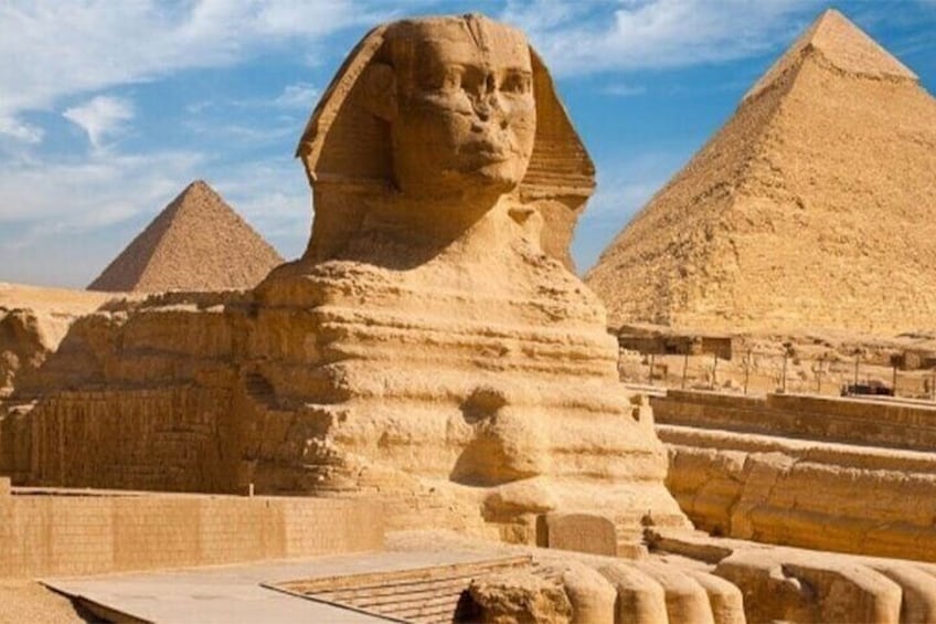 Grand Egyptain museum and Pyramids With Guide and Transfer 2