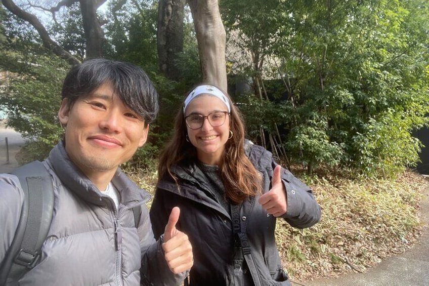 Pray Like a Local at Meiji Shrine – Guided Tour with Sake Barrels 3