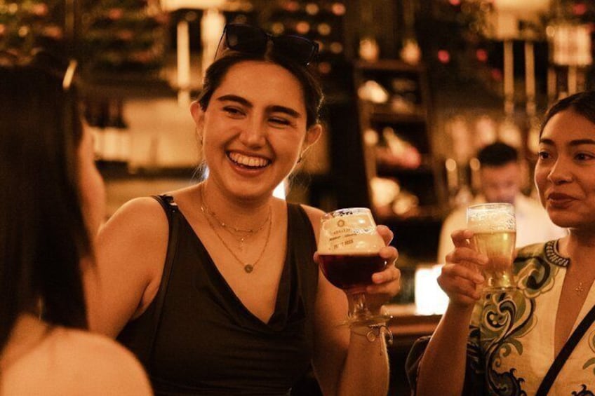 London: Historic Pubs & Taverns Small Group Walking Tour 2