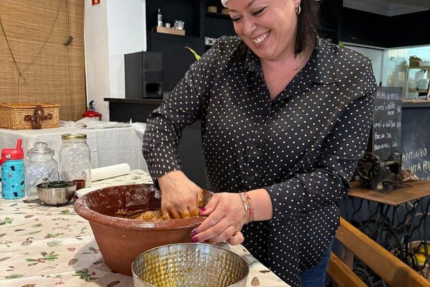 Madeira Honey Cake Experience 2