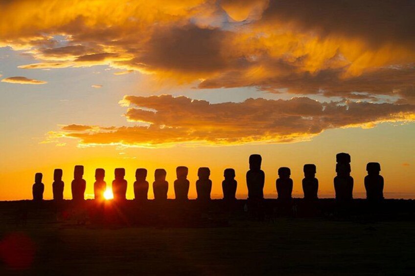 The Great Awakening of the 15 Dawn in Ahu Tongariki 4