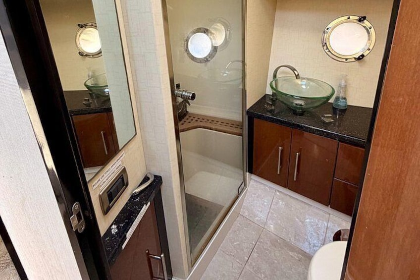 Palm Beach Luxury Yacht Cruises 4