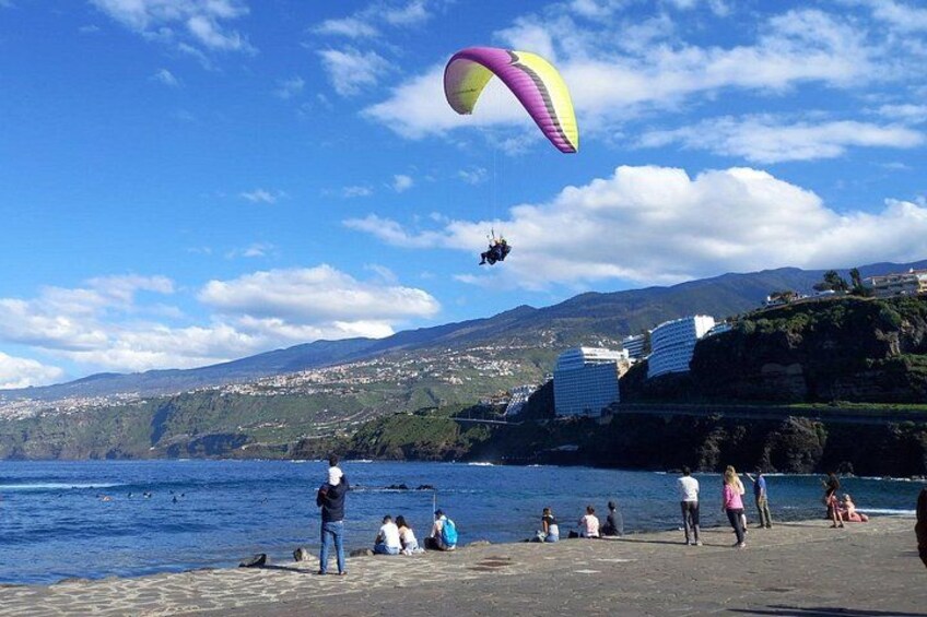Paragliding from Teide National Park 2200m to Puerto de la Cruz 2