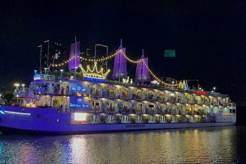 Saigon Evening Experience: Water Puppet Show & Dinner Cruise 5