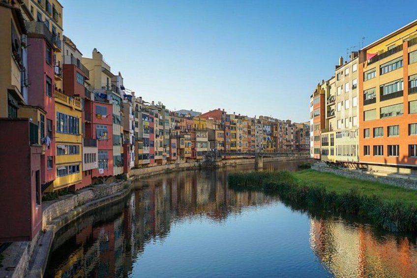 Montserrat, Girona & Costa Brava Small Group Tour with Pick-up 2