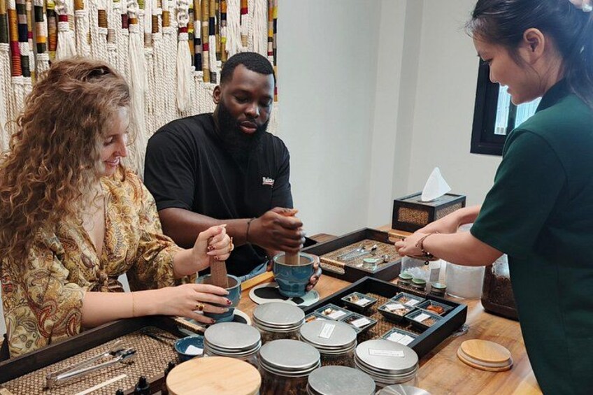Thai Wellness Herbal Tea and Yadom Inhaler Workshop 3