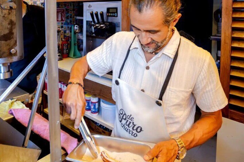 Make Authentic Churros with a Master Churrero 2