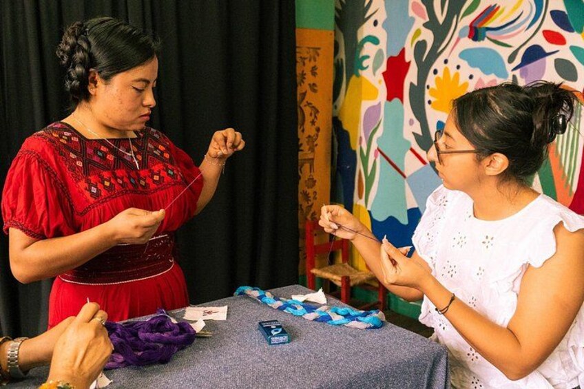 Heartbeats of Chenalhó Embroidery Workshop 3