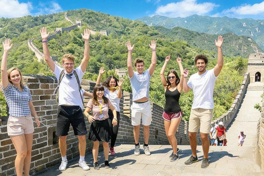 Badaling Great Wall Entrance Ticket with Guide/Transfer Service 2