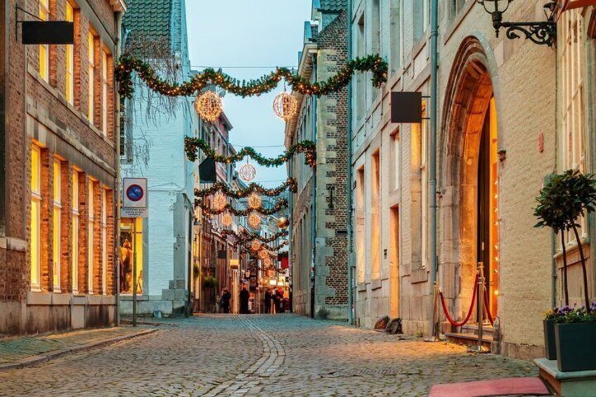 TOP Maastricht : Private Guided Tour with your mobile 5