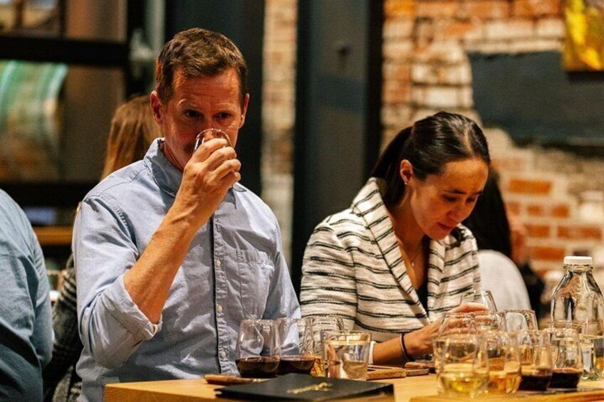 Guided Wine Tasting Experience 4