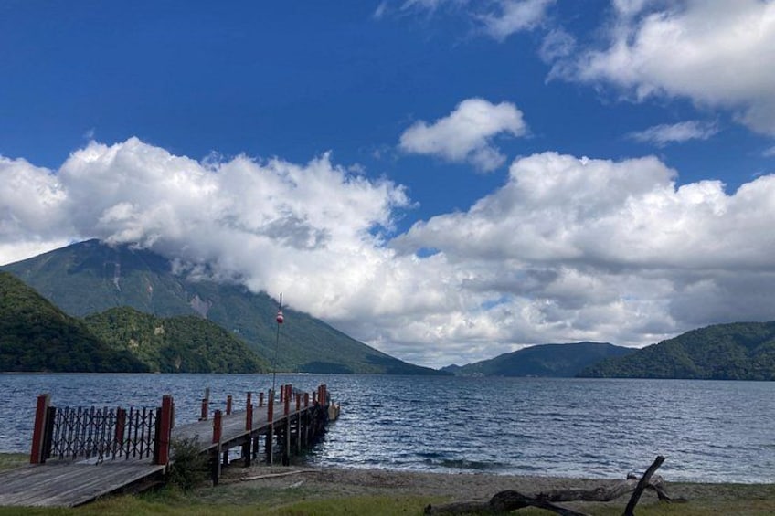 Nikko: Lake Chuzenji Hidden Beach E-Bike Tour with Lunch 5