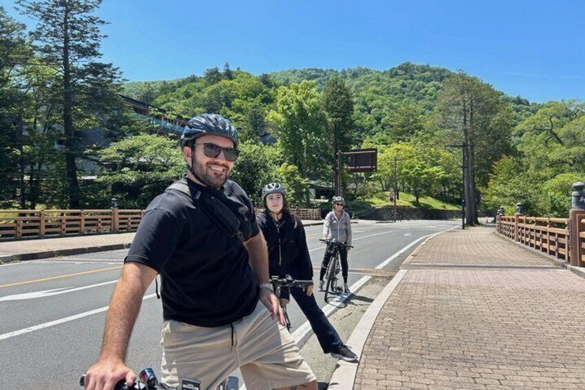 Nikko: Lake Chuzenji Hidden Beach E-Bike Tour with Lunch 4