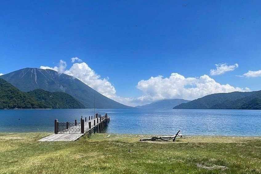 Nikko: Lake Chuzenji Hidden Beach E-Bike Tour with Lunch 3