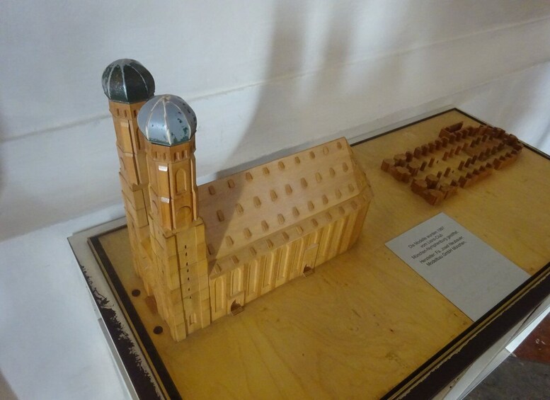 Picture 1 for Activity Access Munich: A Tour for the Blind and Partially Sighted 2
