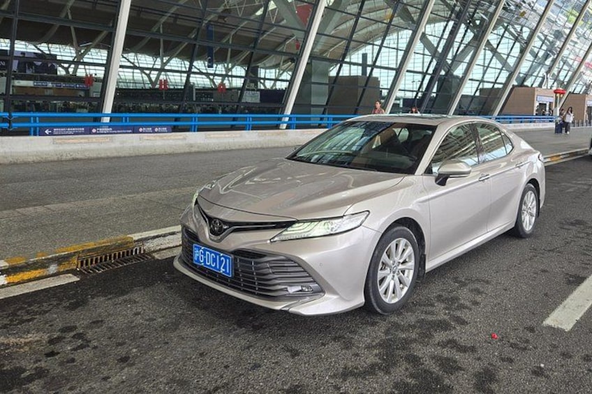 8-Hour Shanghai English Speaking Driver Chauffeur Service 5