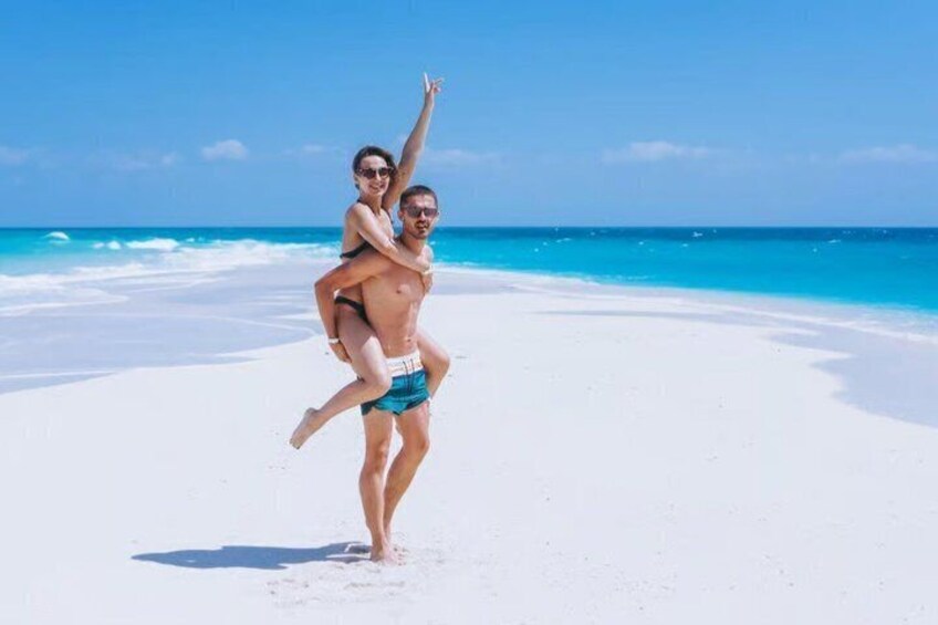 Zanzibar: Amazing white sandbank & snorkeling with BBQ Lunch 1
