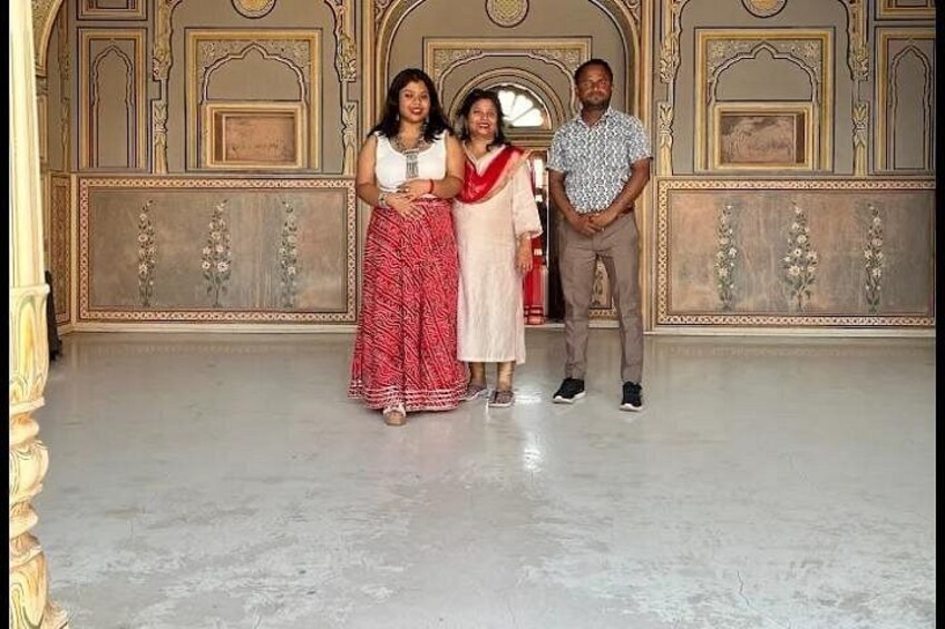 Private Jaipur Full Day Tour with Experienced Guide 4