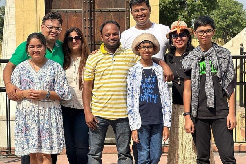 Private Jaipur Full Day Tour with Experienced Guide 1