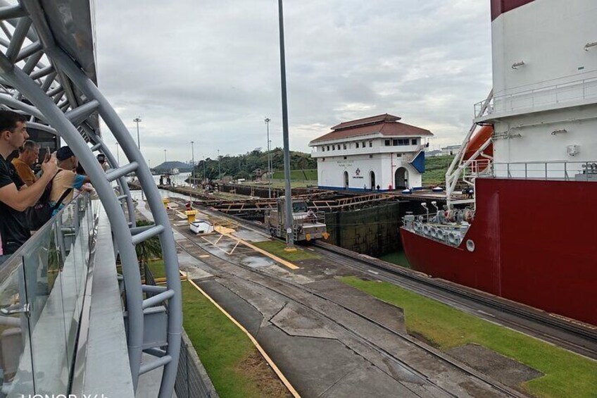 Experience the Panama Canal to Gatun Lake and Rainforrest  5