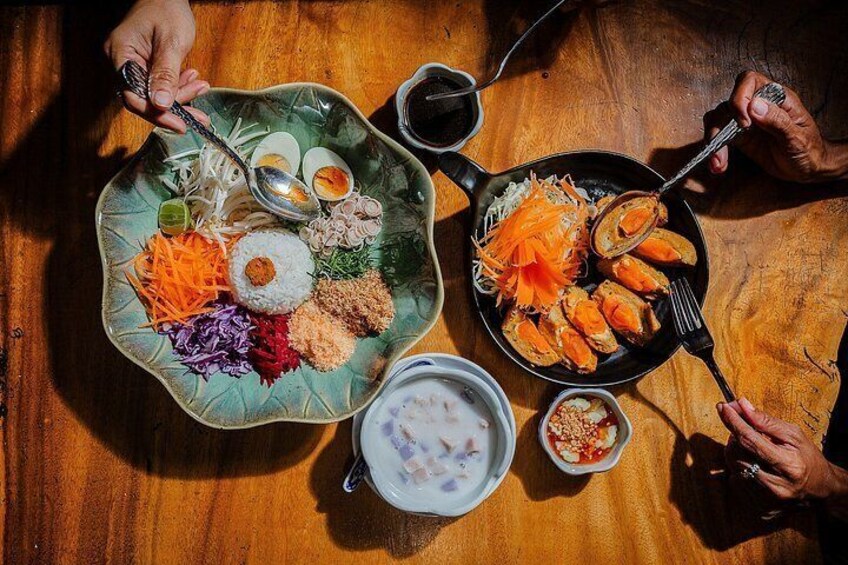 Samui Suppers Food Tour with 15+ Tastings 5
