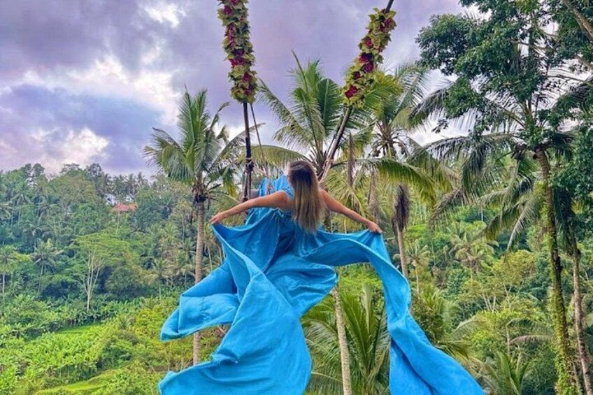 Bali Private Tour: Bali Swing, Rice Terrace, Temple and Waterfall 1