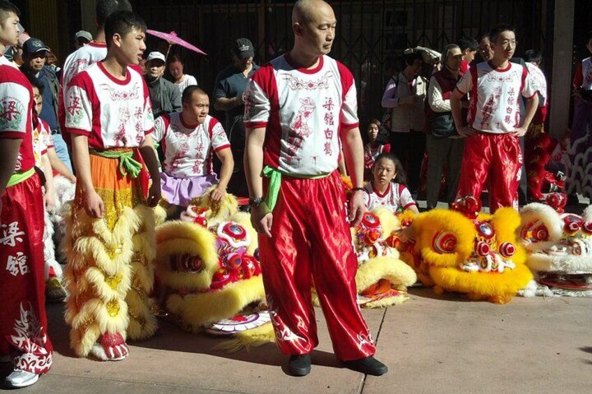 Chinese Dragon Dancers 4