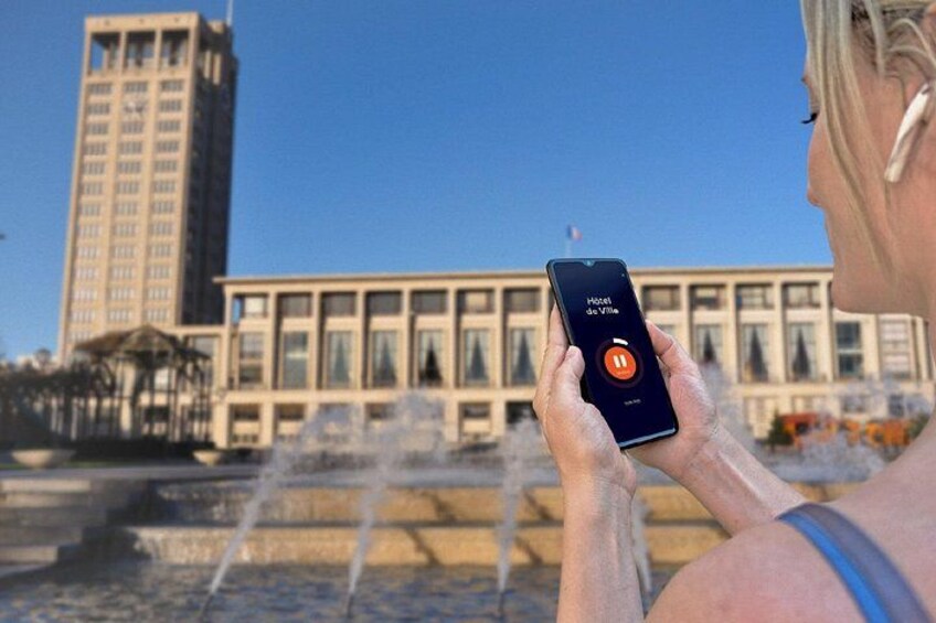 Visit to Le Havre en Libre: In front of the City Inn and its fountains, a masterpiece of geometry. 5