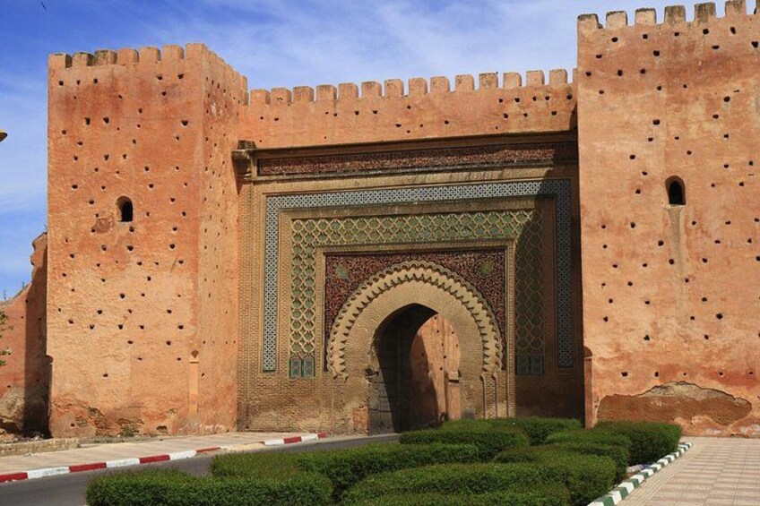 Private Guided Tour to Meknes via volubilis Check-out from rabat 2