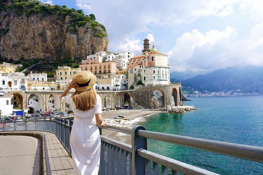 Small Group Amalfi Coast Tour from Salerno in a Mercedes Van 2
