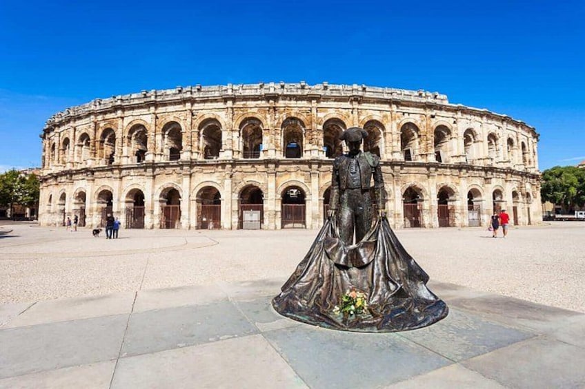 Hello Nîmes: Private 2-Hour Intro City Walk with Local Guide 1