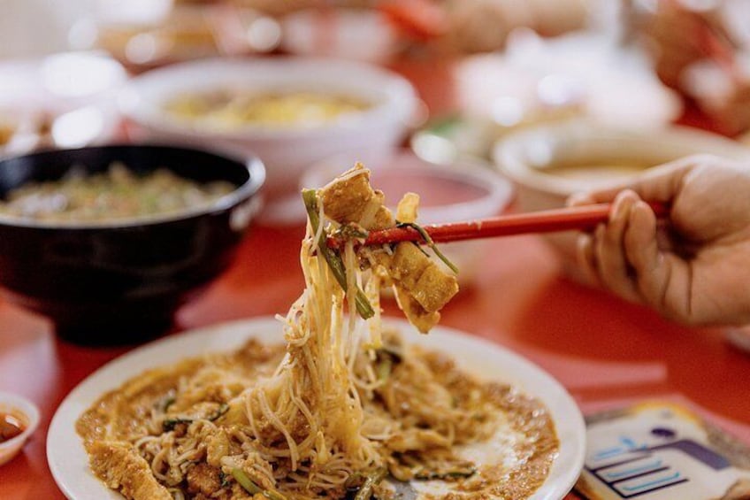 Hidden Hawker Gems Culinary Tour in Singapore 4