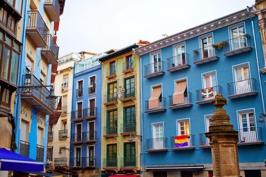 TOP Pamplona : Private Guided Tour with your mobile 4