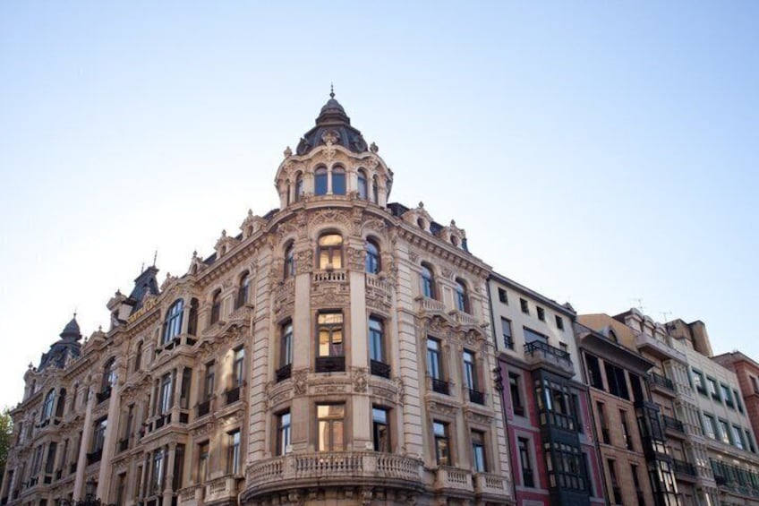 TOP Oviedo : Private Guided Tour with your mobile 3