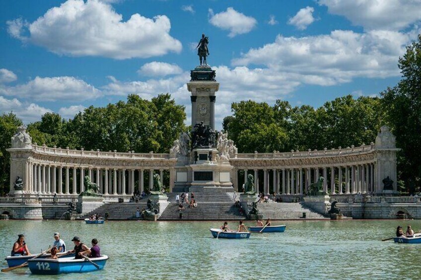 Madrid Private Tour with Driver 4