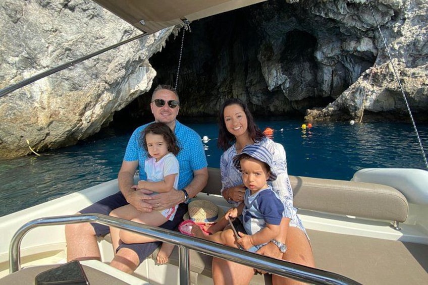 Private daily boat excursion of the Amalfi Coast 3