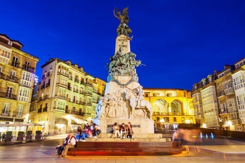 TOP Vitoria-Gasteiz : Private Guided Tour with your mobile 4