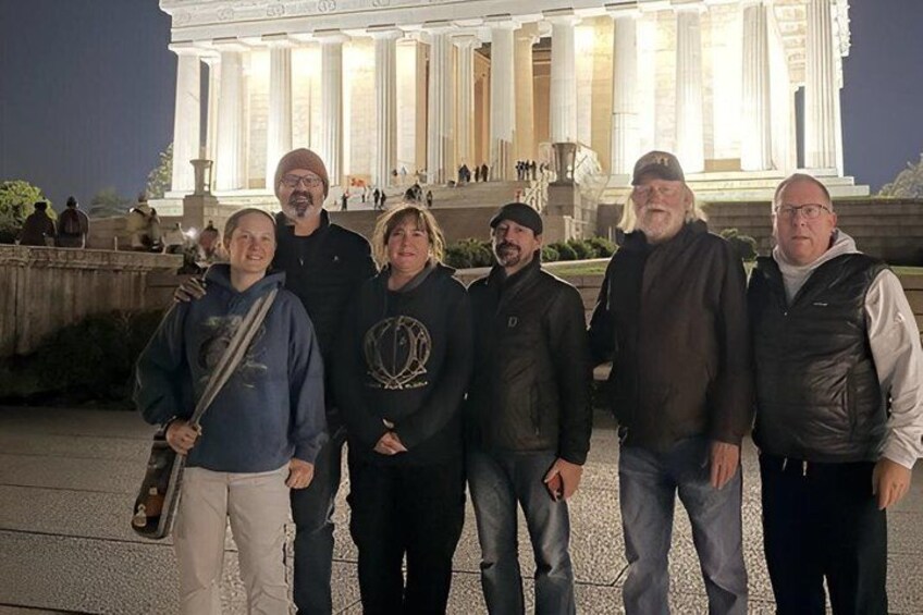 Washington DC Monuments & US History Moonlight Guided E-Cart Tour 4
