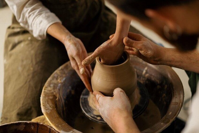 Intro to Pottery Wheel Throwing 2