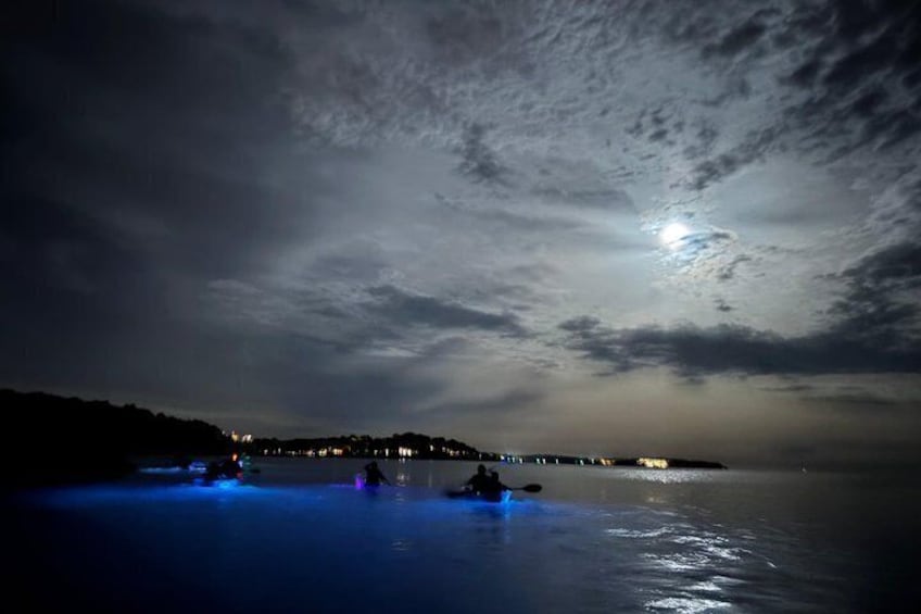 Pula:Under the stars/Night Transparent Glow kayak tour 2