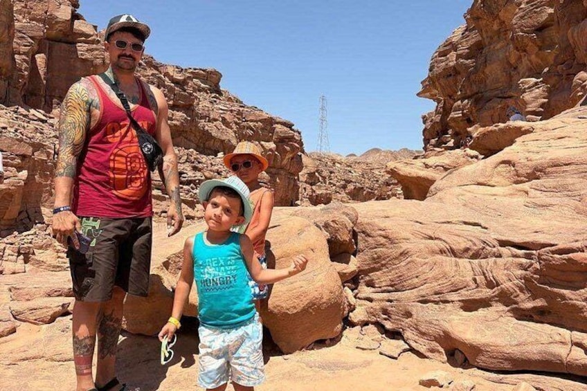 Canyon Salama and Three Pools Tour 3
