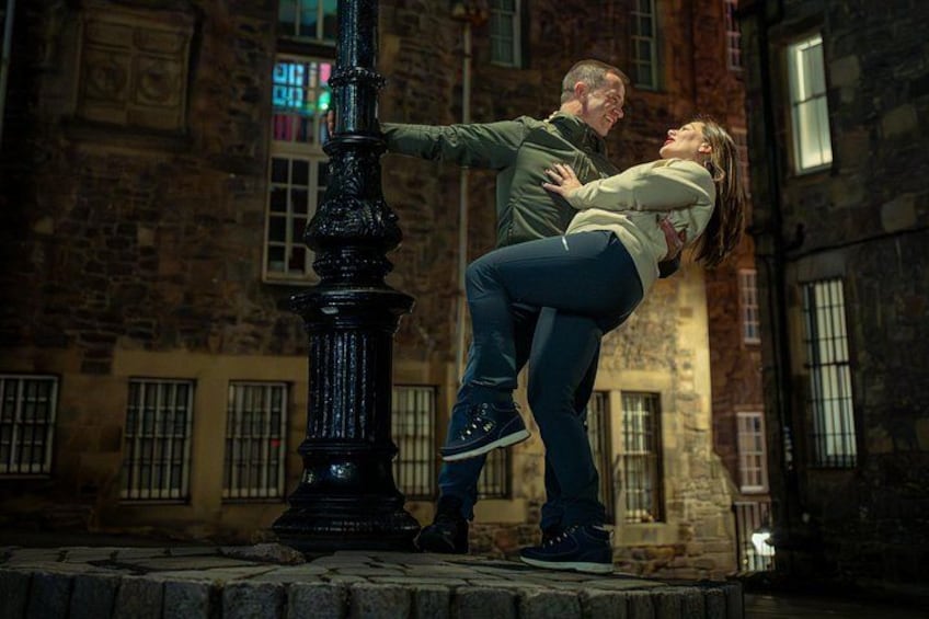 Private Edinburgh Photoshoot with a Local Photographer 4