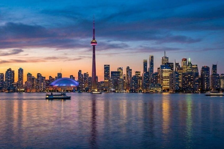 Discover Toronto: A Self-Guided Tour 1