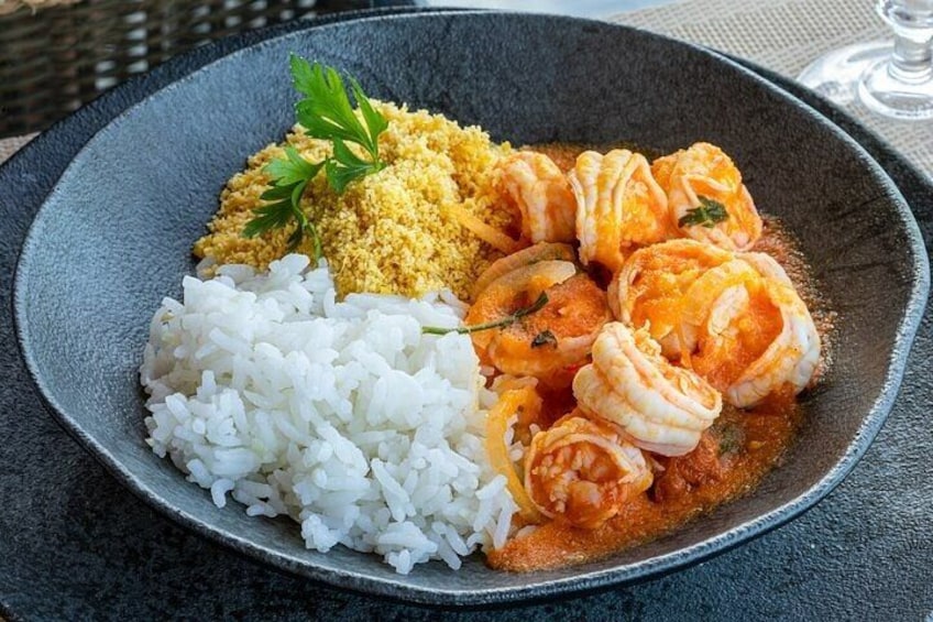 Eat and drink before you fly: Cooking class near Salvador airport 2