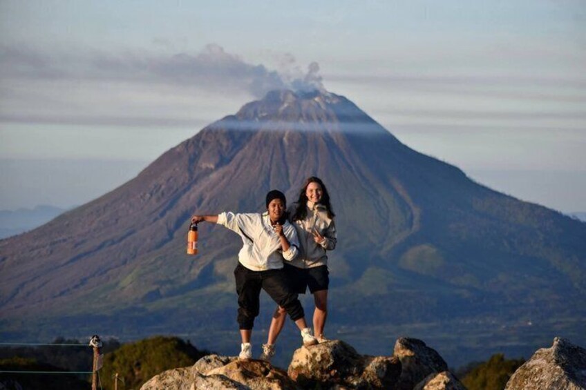 North Sumatra : 6-Days private volcano , Lake & Jungle trekking 3