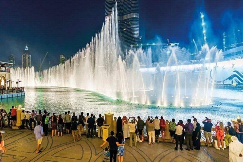 Dubai Evening Tour with Fountain Show, Burj Khalifa & Marina 2