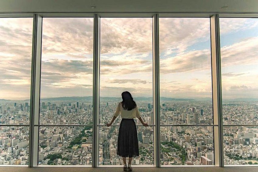Harukas 300 Observatory + Osaka Castle Skip-the-Line Tickets 3