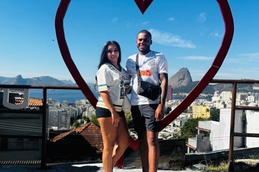 Rio : Visit to the football field FIFA STREET and Passeio Favela 3